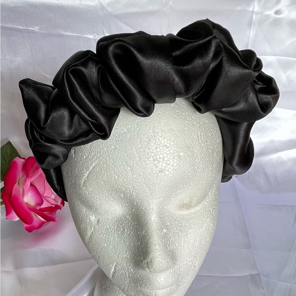 New Black Satin Headband wrap scrunched For Women Pleated design - Picture 5 of 12